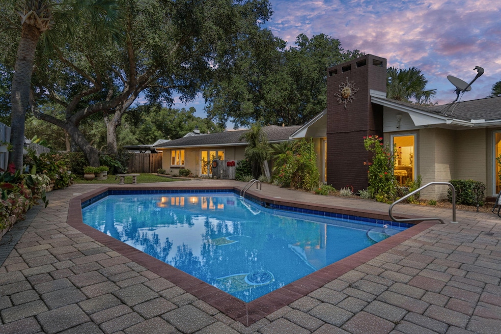 For Sale $1,099,000 • Co-Listing Agent