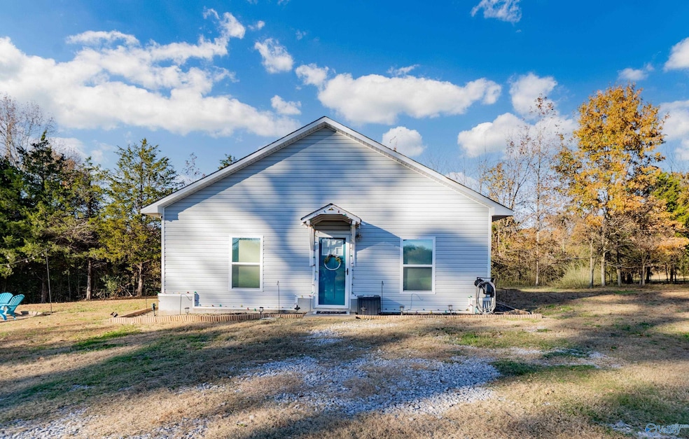 451 Henry Taylor Rd, New Market, AL 35761 - photo 1