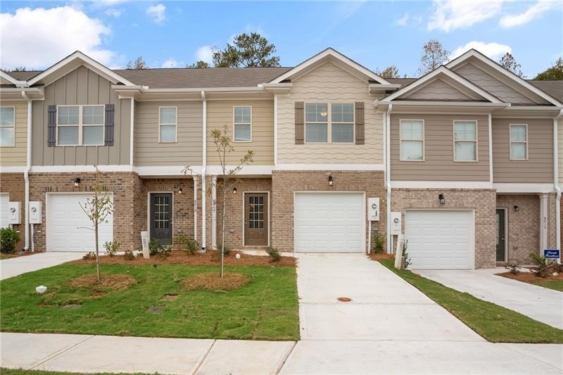 8467 Douglass Trail unit 100, Jonesboro, GA 30236 - photo 1