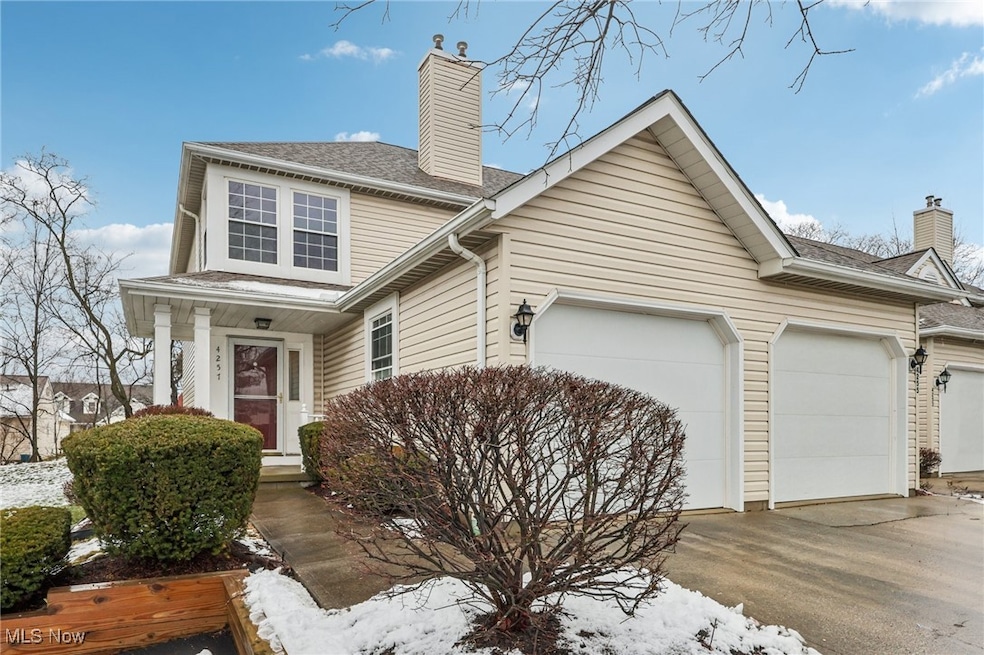 4257 Rolling Hills Dr, Brunswick, OH 44212 - photo 1