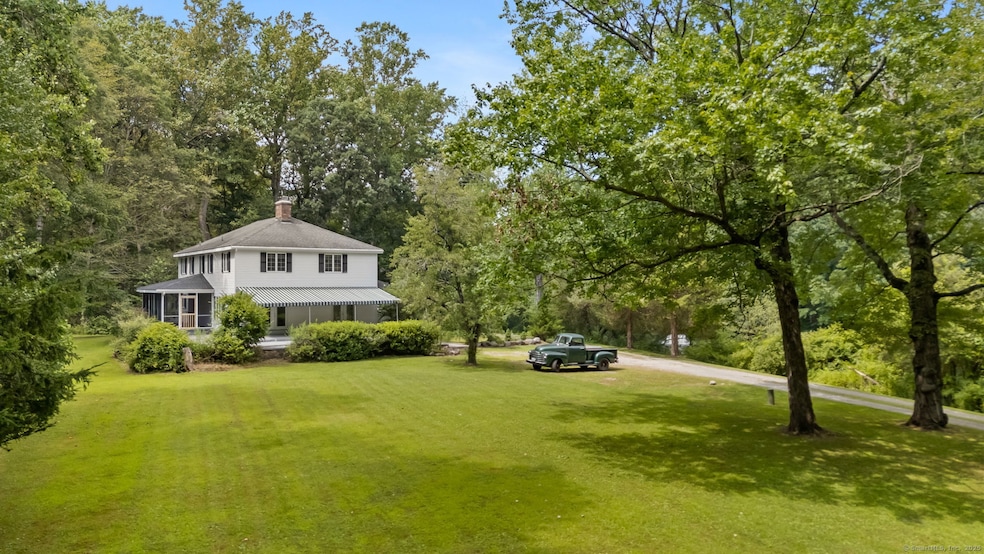 59 Snowberry Ln, New Canaan, CT 06840 - photo 1