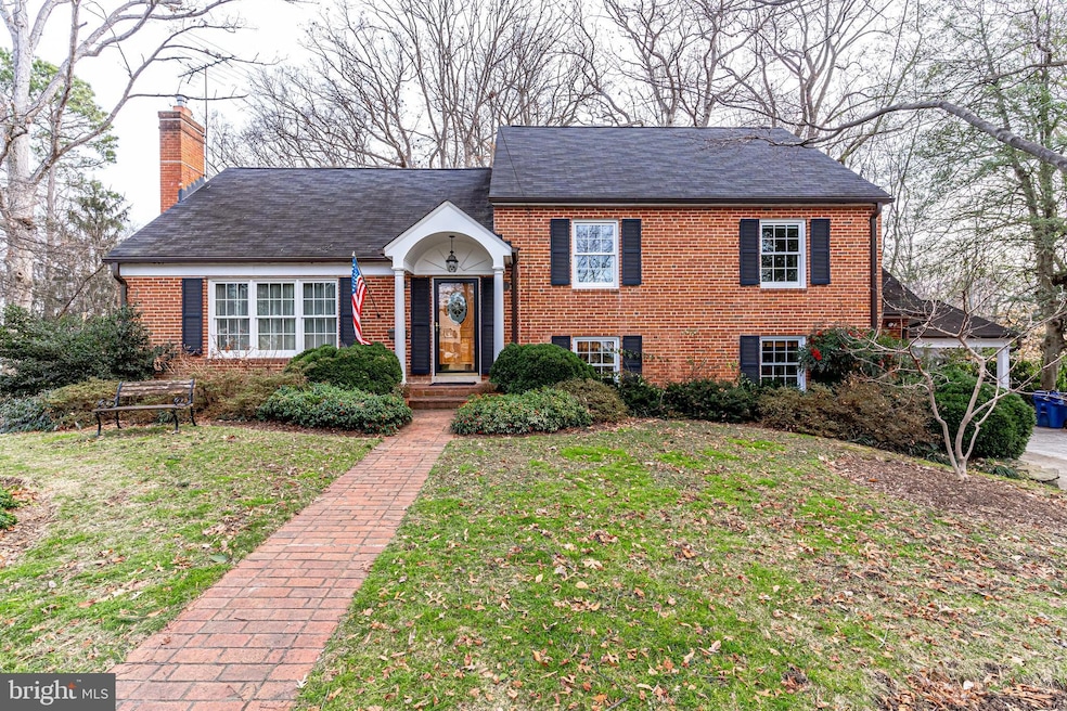 Sold $1,020,000 • Co-Listing Agent