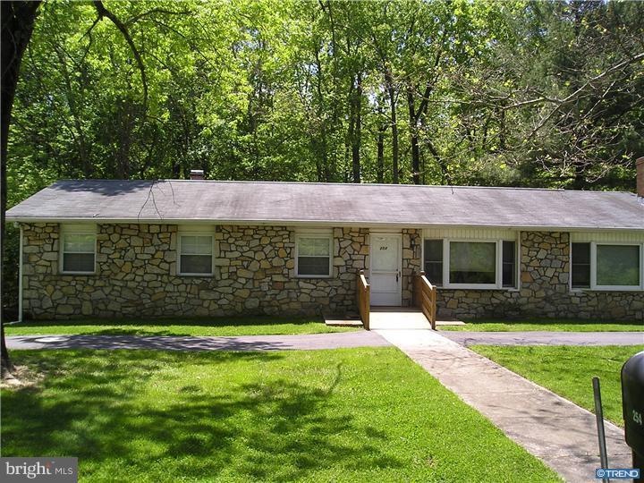 254 Reybold Rd, Newark, DE 19702 - photo 1