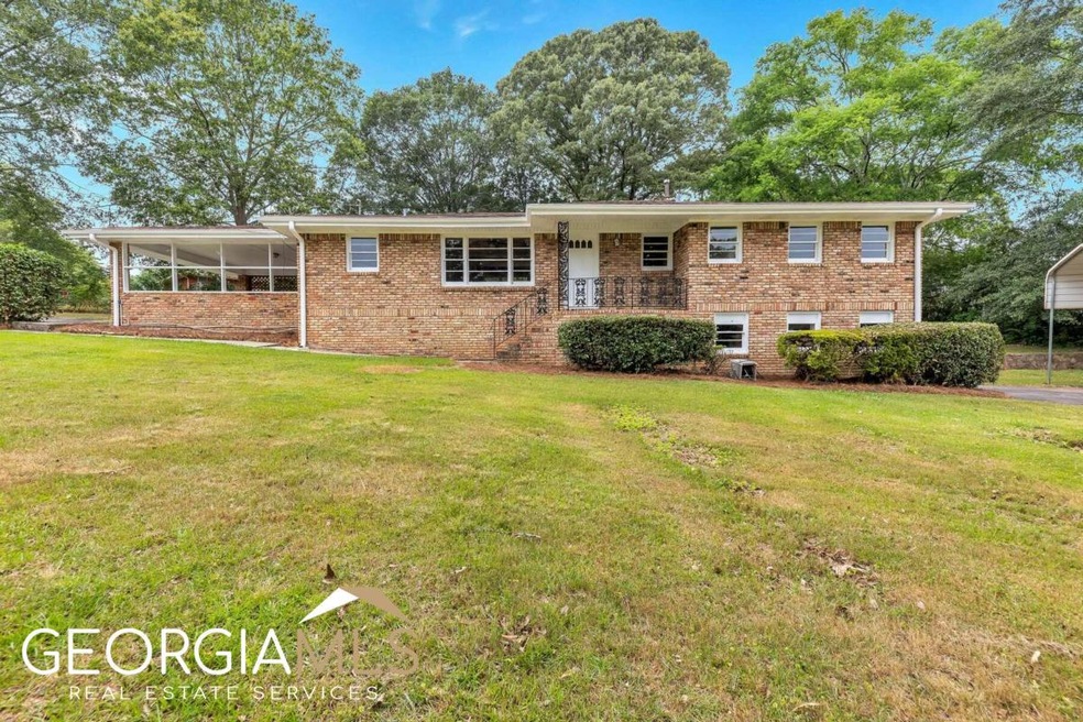 1470 Michael Dr, Douglasville, GA 30134 - photo 1