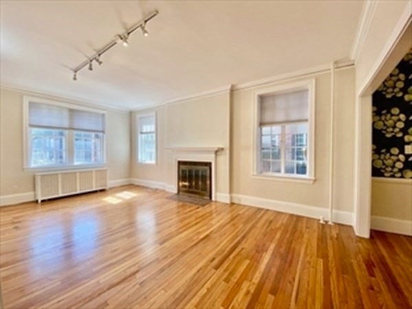205 Mt Auburn unit 1D, Cambridge, MA 02138 - photo 1