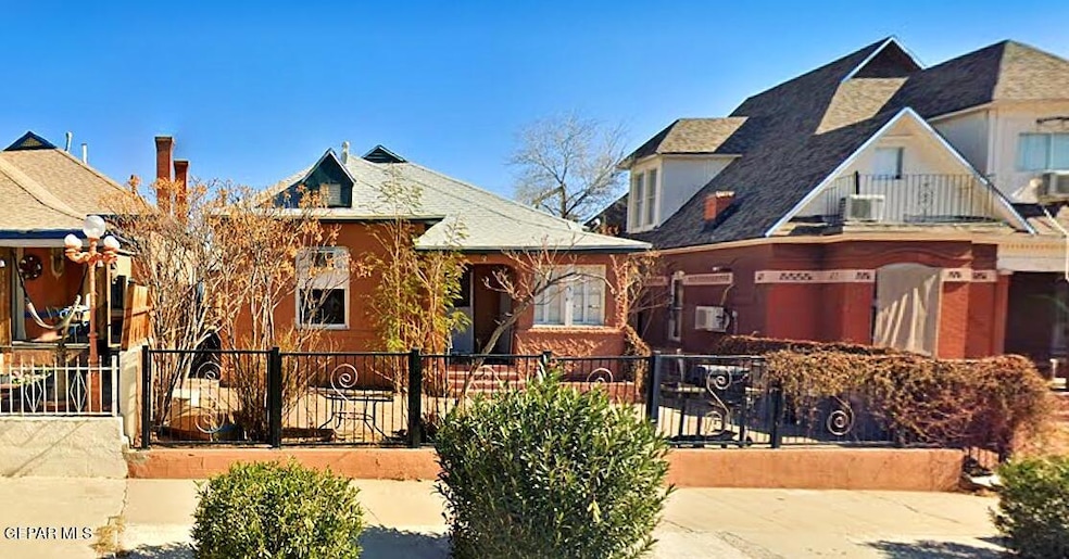 1114 N El Paso St unit 2, El Paso, TX 79902 - photo 1