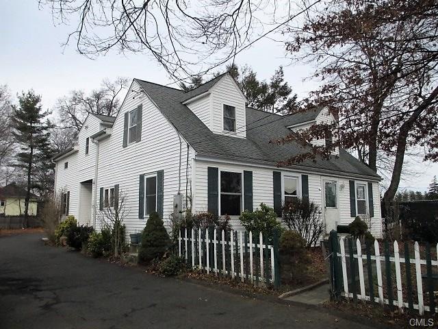 14 Cowing Ct, Stamford, CT 06906 - photo 1