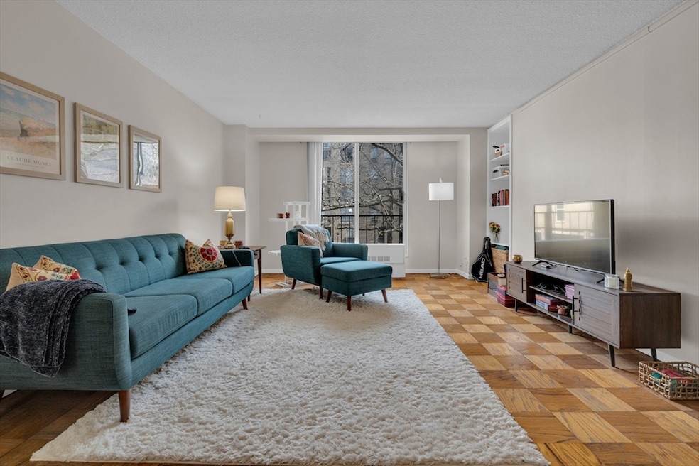 Sold $558,000 • Co-Listing Agent