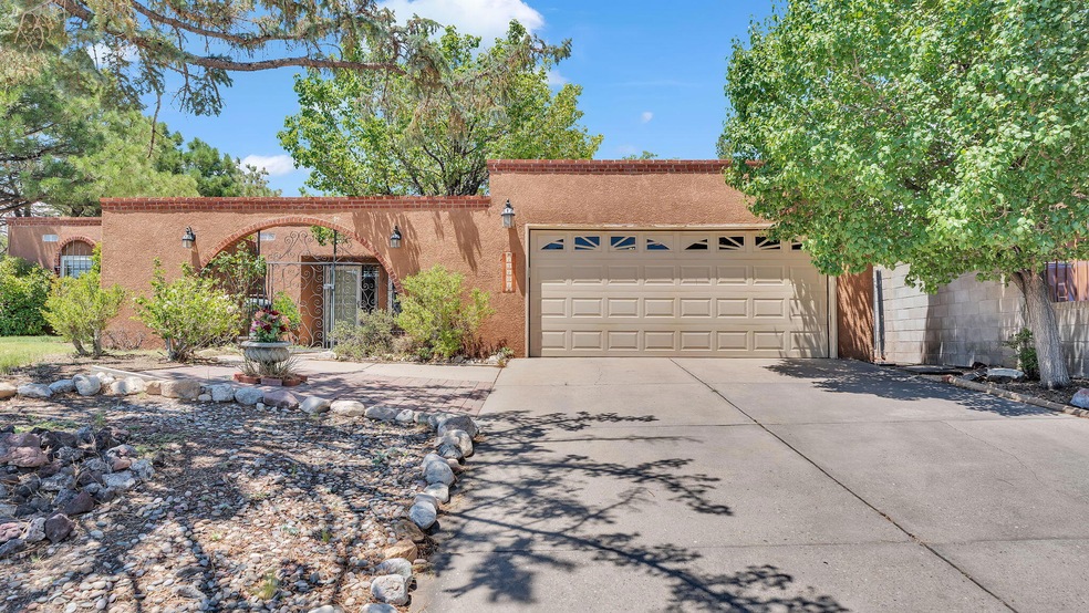 13101 Comanche Rd NE, Albuquerque, NM 87111 - photo 1