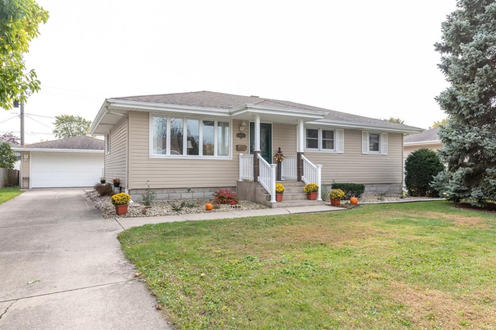 3026 98th St, Highland, IN 46322 - photo 1