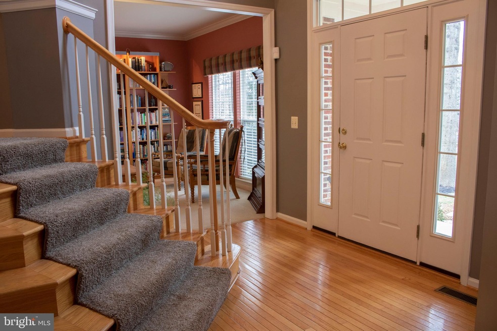 6453 Colonial Village Loop, Manassas, VA 20112 - photo 1