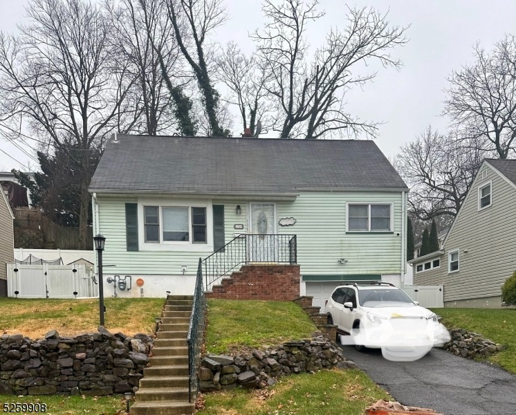 28 Phyllis Rd, West Orange, NJ 07052 - photo 1