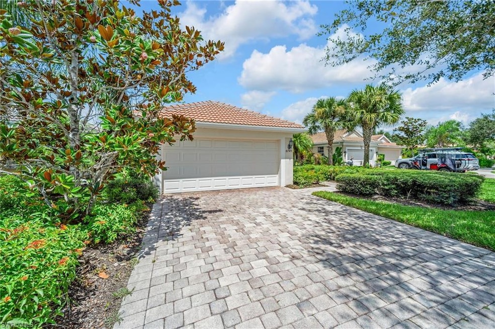 8749 Querce Ct, Naples, FL 34114 - photo 1