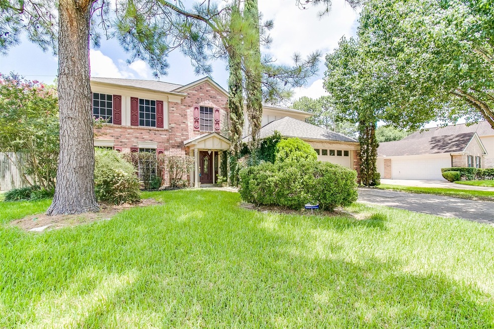 8638 Hot Springs Dr, Houston, TX 77095 - photo 1