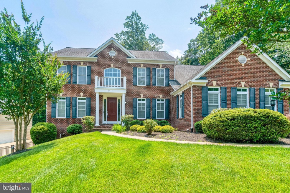 9045 John Sutherland Ln, Lorton, VA 22079 - photo 1