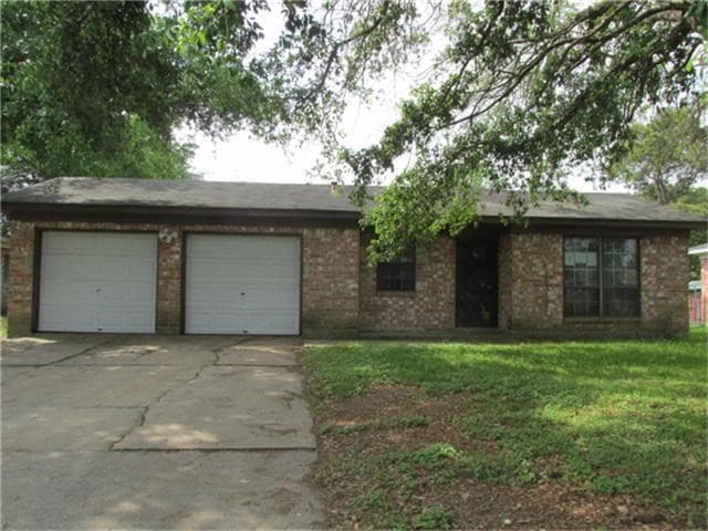 606 Linda Ln, Alvin, TX 77511 - photo 1