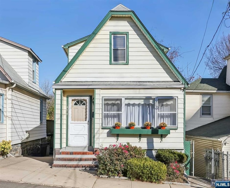 Sold $545,000 • Co-Listing Agent