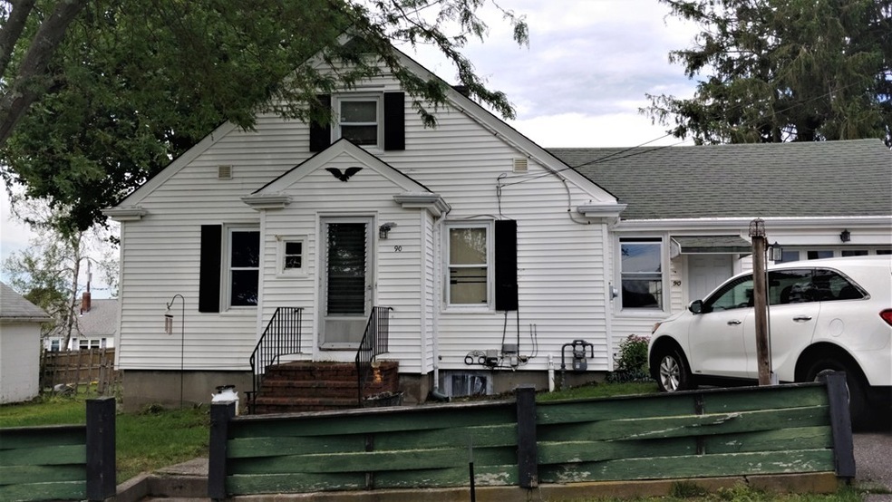 90 Walter St, Fall River, MA 02724 - photo 1