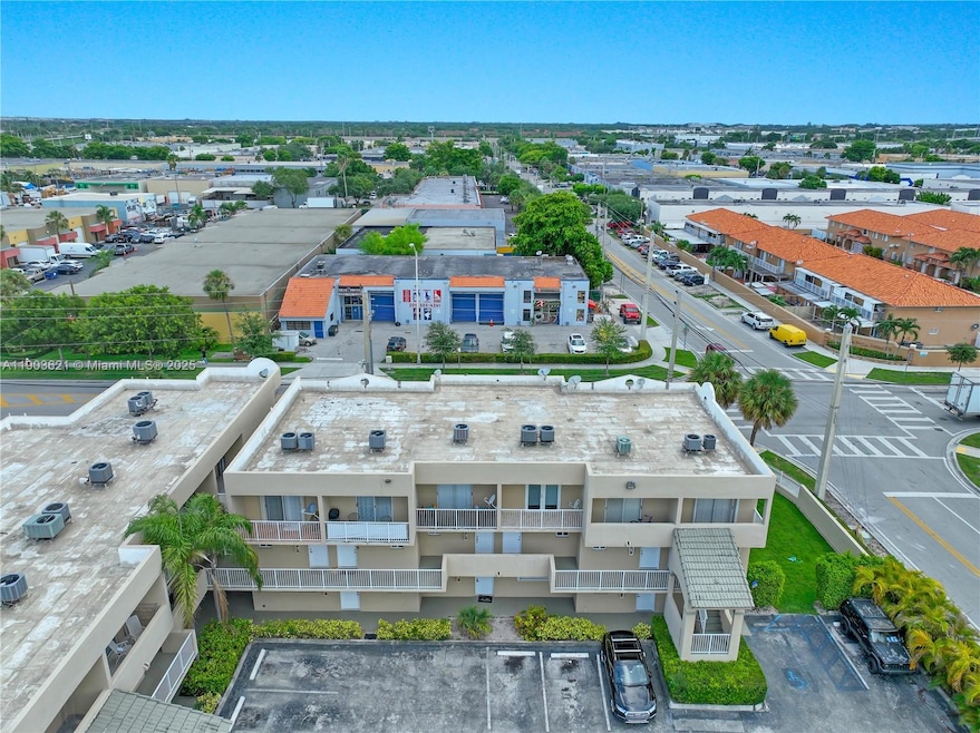 2610 W 76th St unit 210, Hialeah, FL 33016 - photo 1