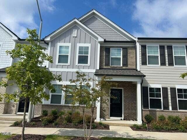 For Rent $1,745/month