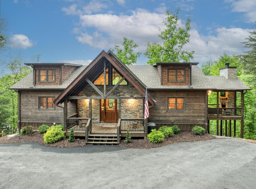 111 Brighton Way, Mineral Bluff, GA 30559 - photo 1