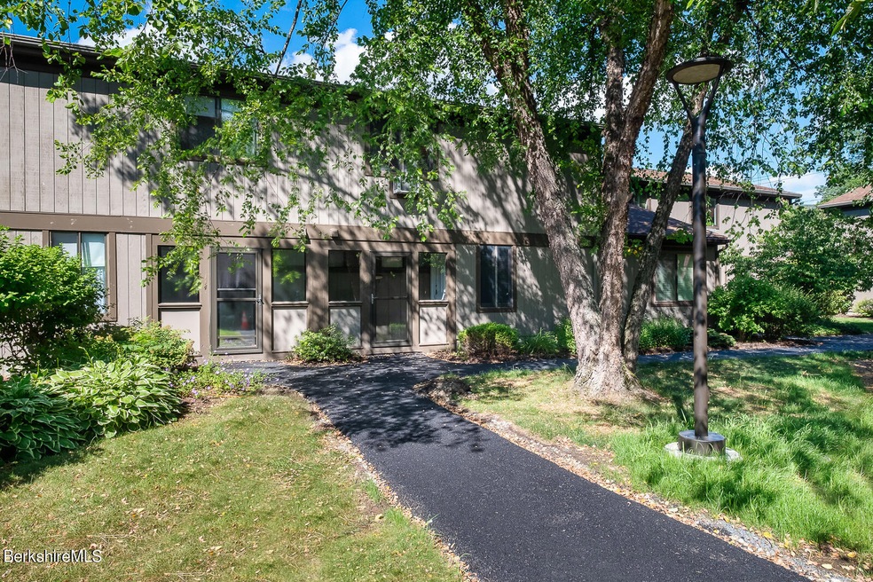 116 South Hemlock