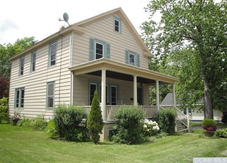 11 Knickerbocker Ave, Hudson, NY 12534 - photo 1