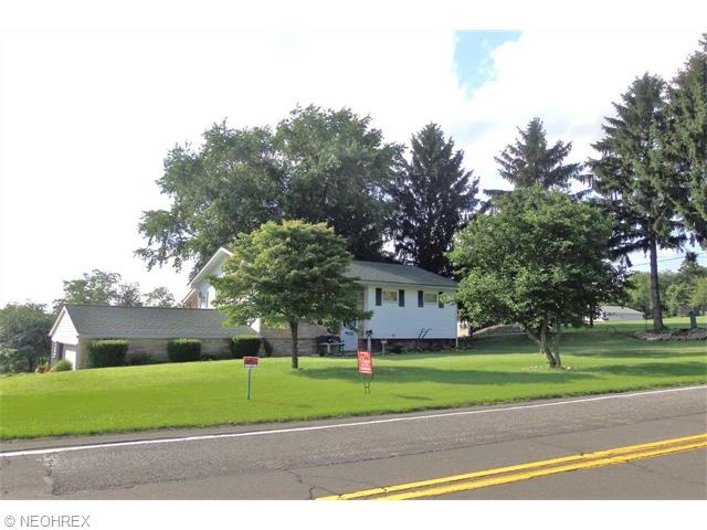 2879 St. Johns Rd, Colliers, WV 26035 - photo 1