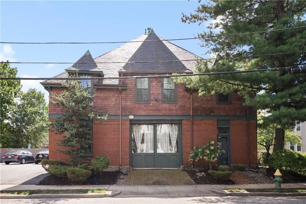 8 Slocum St unit 6, Providence, RI 02909 - photo 1