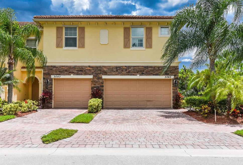 3043 SW Otter Ln_Selene LaFazia_2
