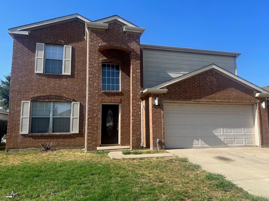 1004 Springcreek Dr, Denton, TX 76210 - photo 1