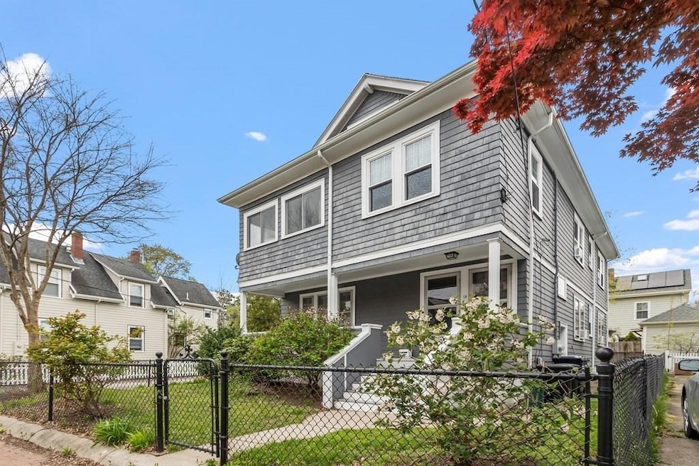 19 Hollis St, Cambridge, MA 02140 - photo 1