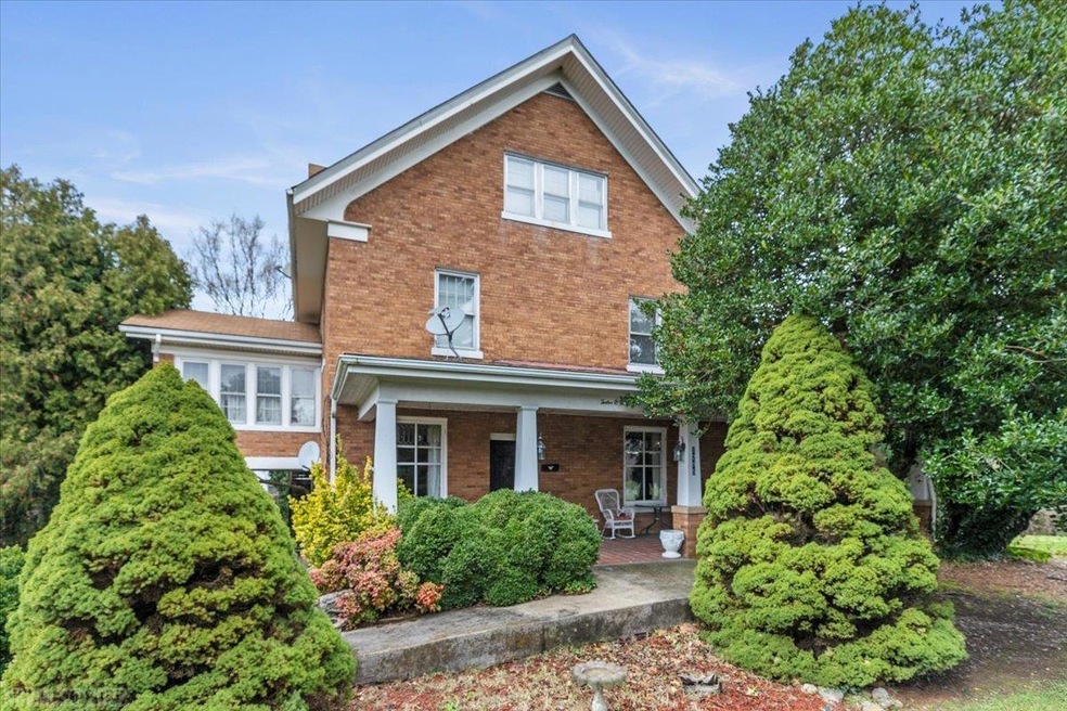 1205 Wenonah Ave, Pearisburg, VA 24134 MLS 416809