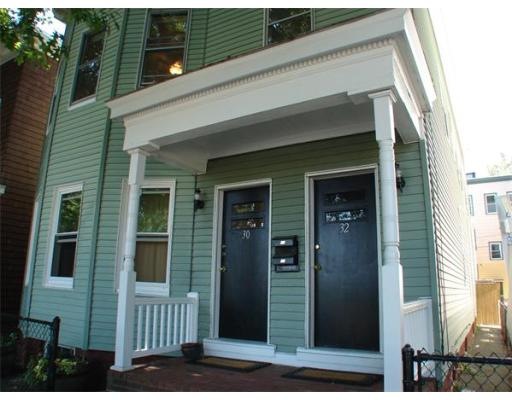 32 Willow St unit 32, Cambridge, MA 02141 - photo 1