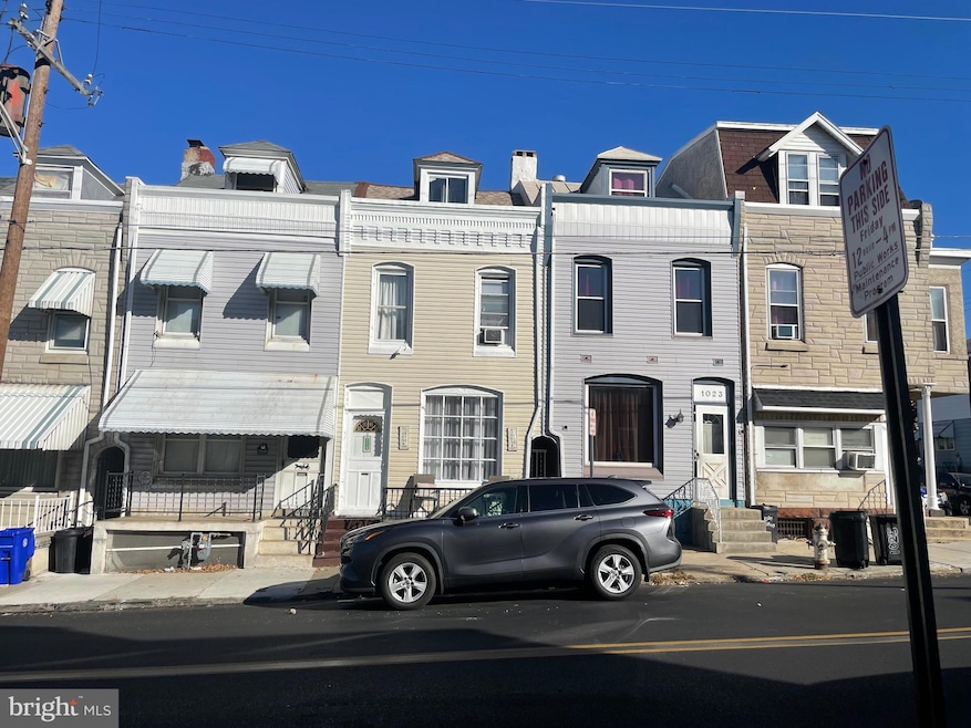 1021 Spring St, Reading, PA 19604 - photo 1