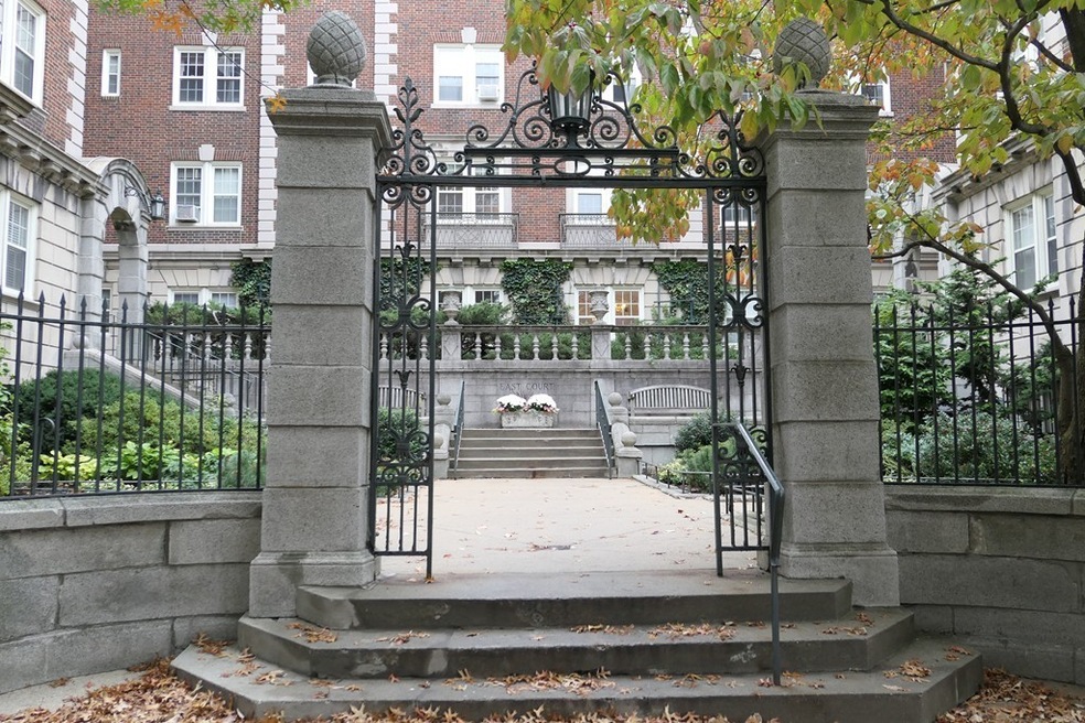 5 Arlington St unit 33, Cambridge, MA 02140 - photo 1