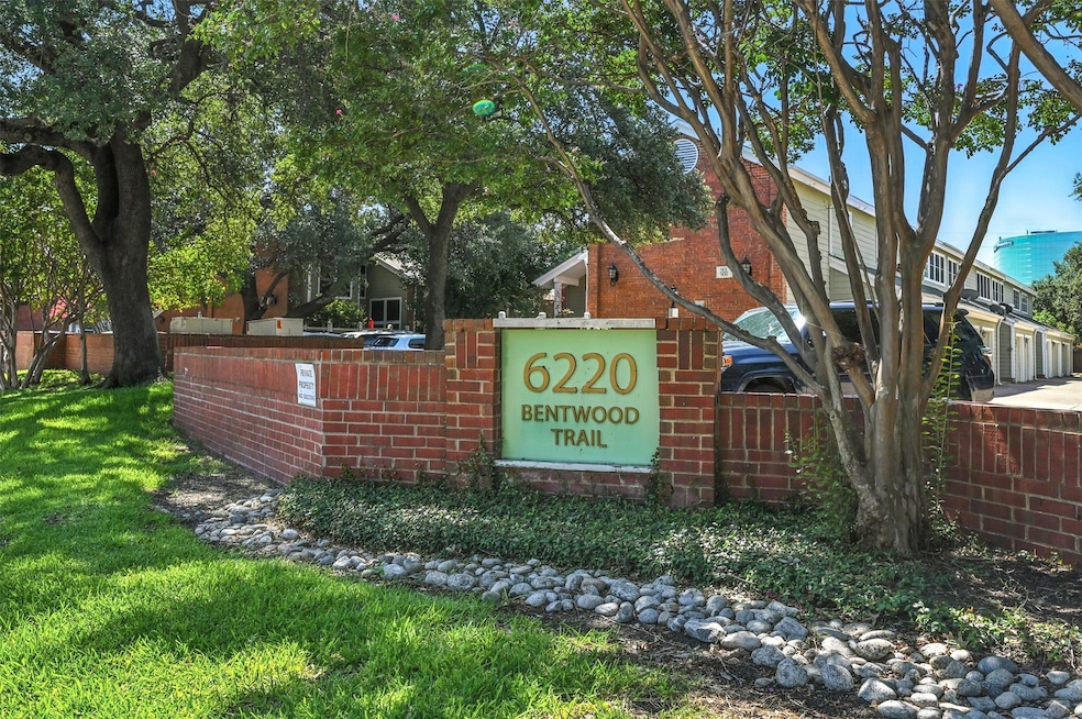 6220 Bentwood Trail unit 804, Dallas, TX 75252 - photo 1