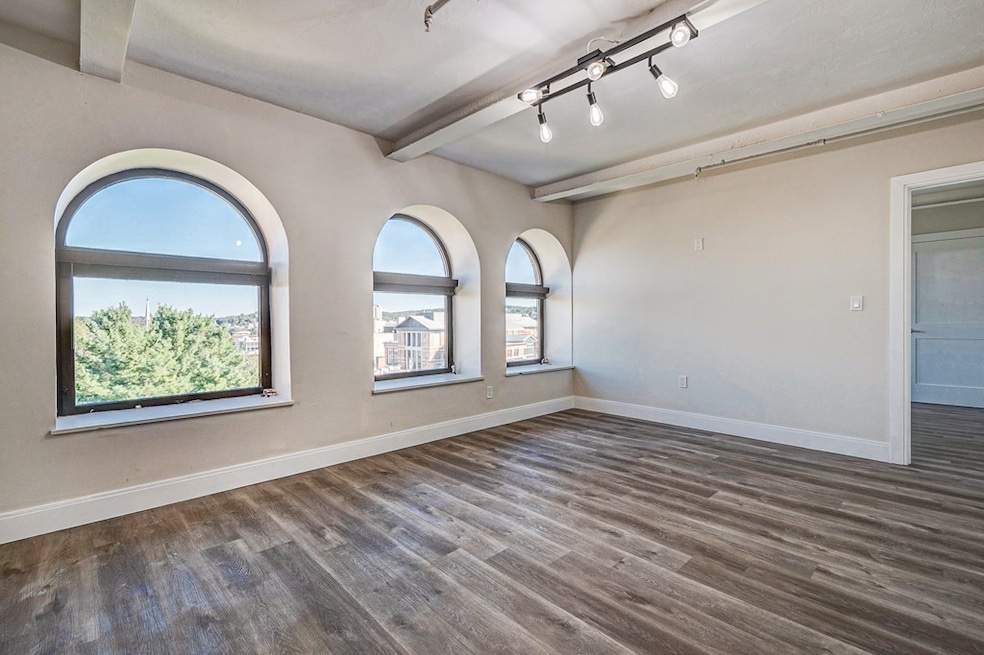 For Rent $1,695/month