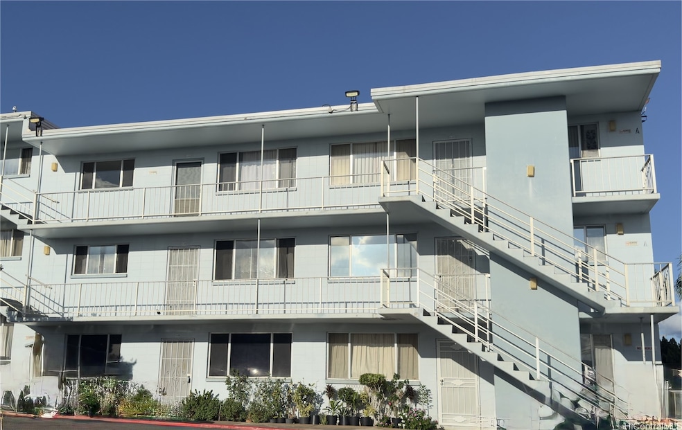 Under Contract $299,900 • Co-Listing Agent