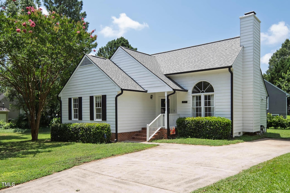 2425 Fields of Broadlands Dr-24