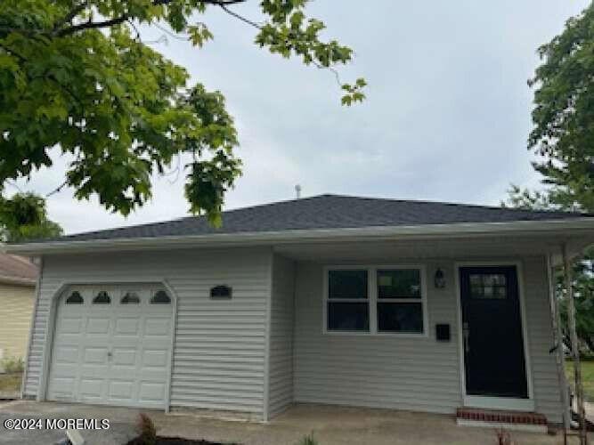 3 Georgetown Dr, Toms River, NJ 08757 - photo 1