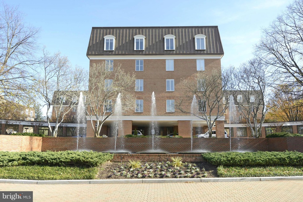 8101 Connecticut Ave unit N501, Chevy Chase, MD 20815 - photo 1