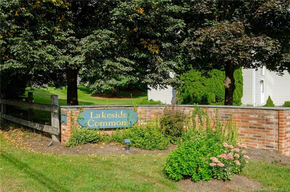 705 Lake Ave unit 64, Bristol, CT 06010 - photo 1