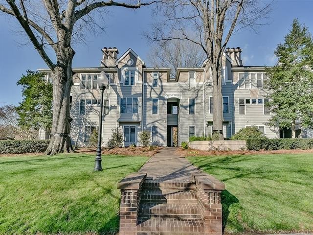 Welcome home to 318 Queens Road #2!  2nd-story con