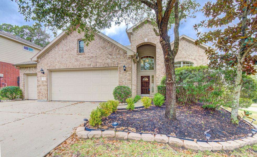 111 E Spindle Tree Cir, Spring, TX 77382 - photo 1