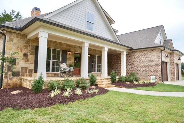 102 Glen Abby Dr, Cookeville, TN 38506 - photo 1