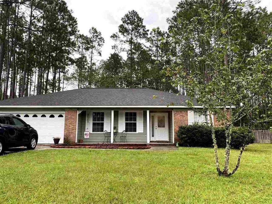 196 Fox Run Cir, Crawfordville, FL 32327 - photo 1