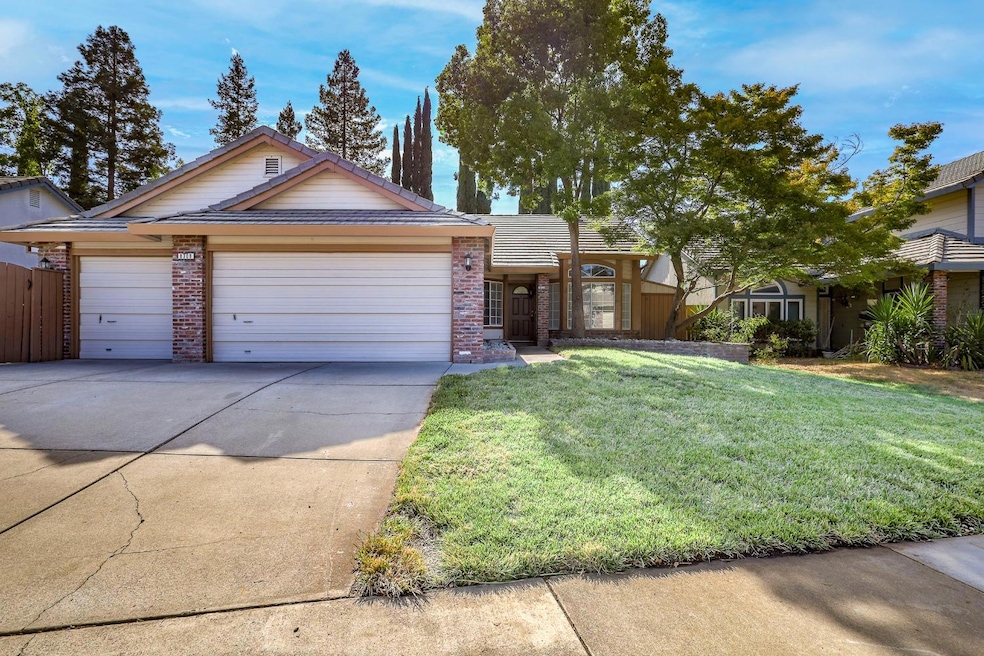 Sold $460,000 • Co-Listing Agent