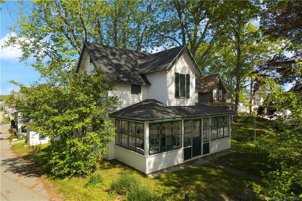 Welcome to Fogg Cottage in Pine Grove, Niantic