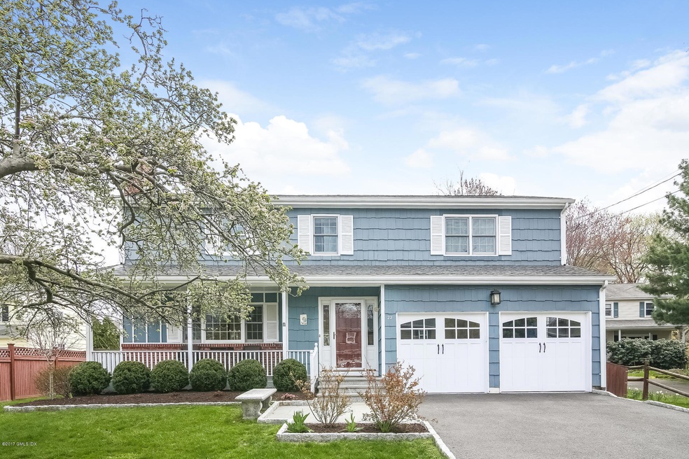 001-Front_View-4018797-medium